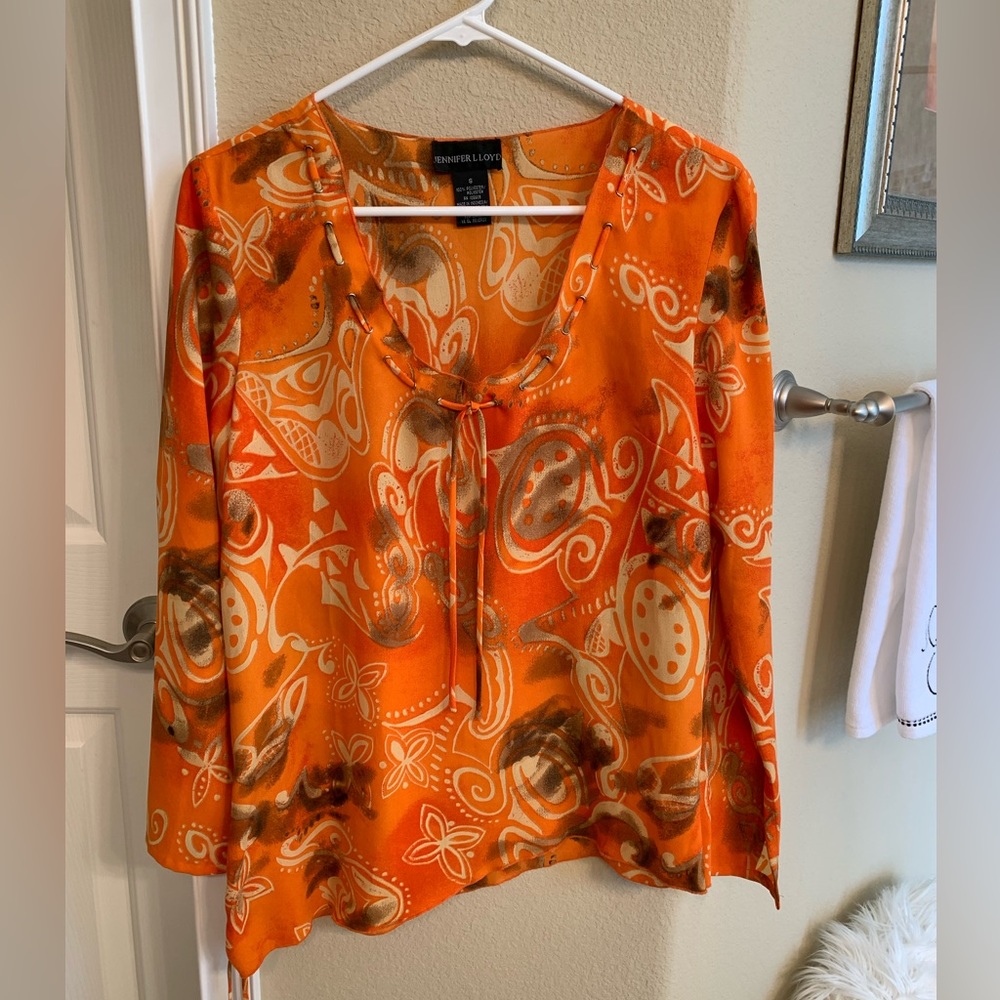Stunning Asymmetrical Scoop V Neck Blouse Size Small